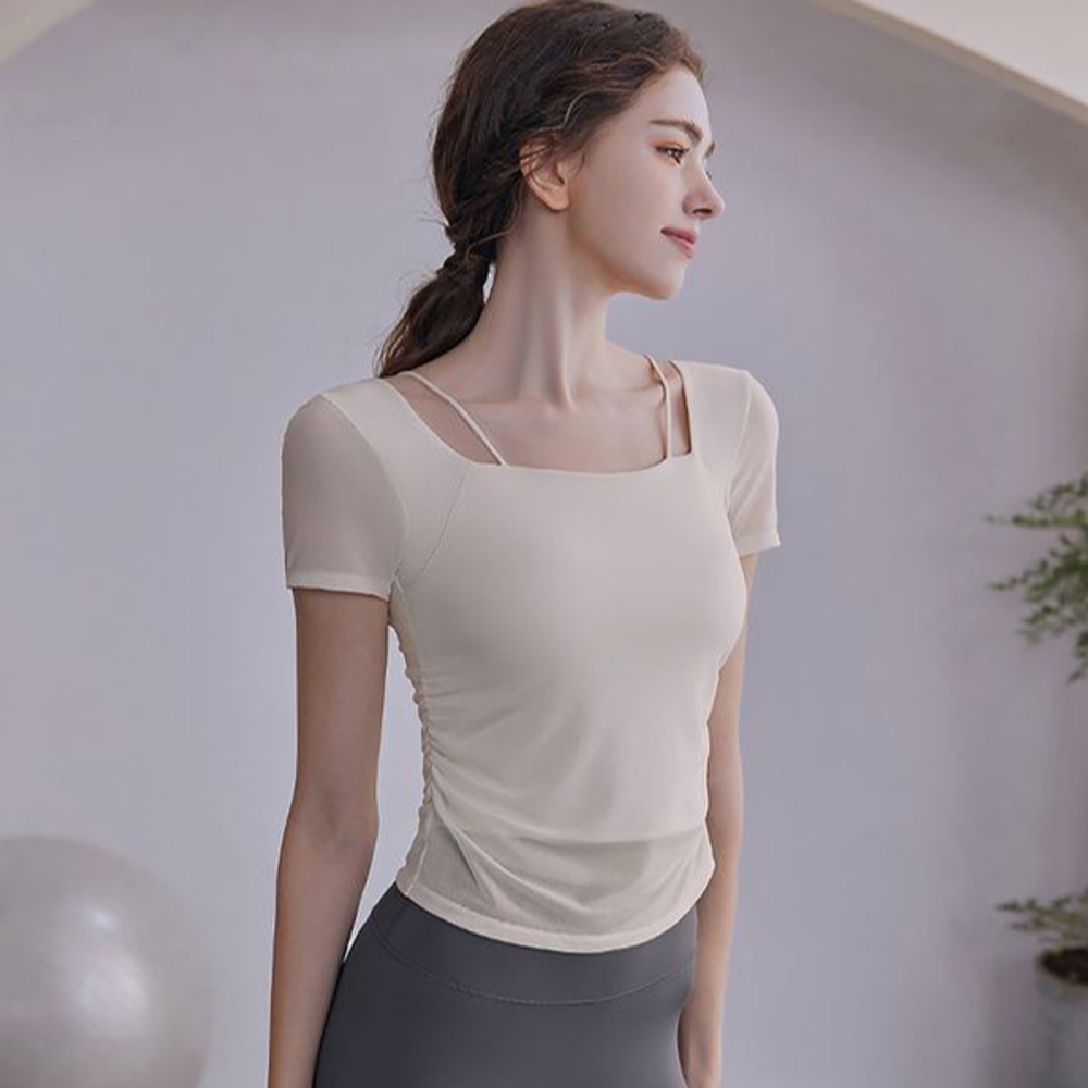 요가티셔츠 필라테스 헬스 패드내장 캡내장 반팔 스퀘어넥 메쉬 시스루 옆셔링 슬림핏 통기성 - 상세 이미지 3
