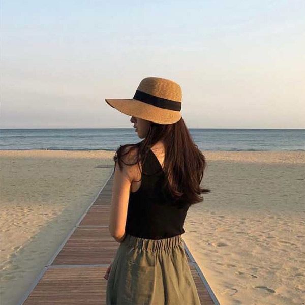 여성 러블리 왕골 라피아햇 블랙 스트랩 여름 밀짚 모자 버킷햇 비치모자 여자 선캡 햇빛 - 상품 이미지