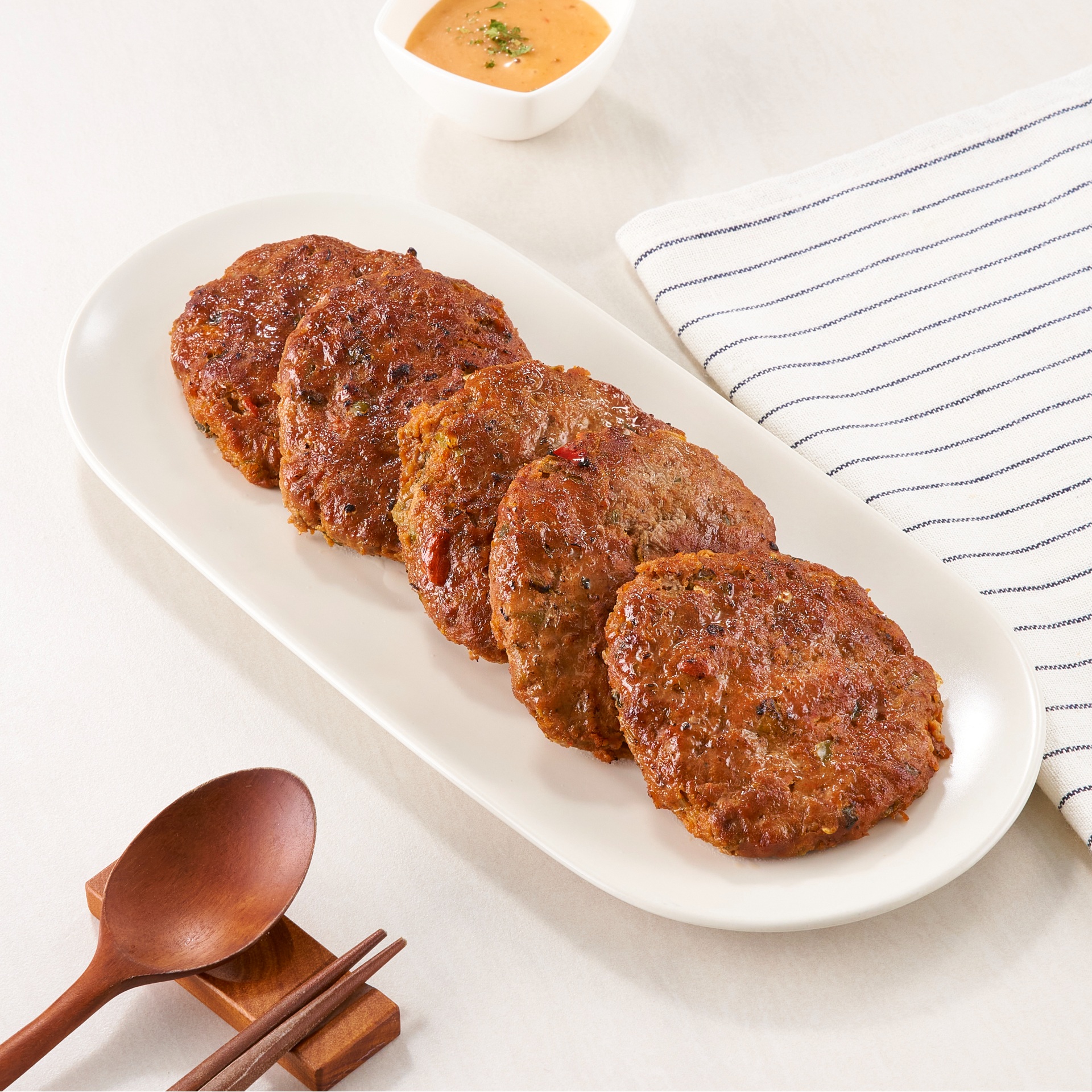 떡갈비 현풍 수제 한우 한돈 아이 반찬 건강한 육즙 매운맛3팩, 90g, 15개 - 상품 이미지