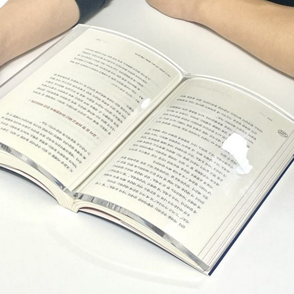 편리한 아크릴 독서대 책받침 투명 책 거치대 책상 독서 스탠드 넘김 고정 방지 문진 용품 - 상품 이미지