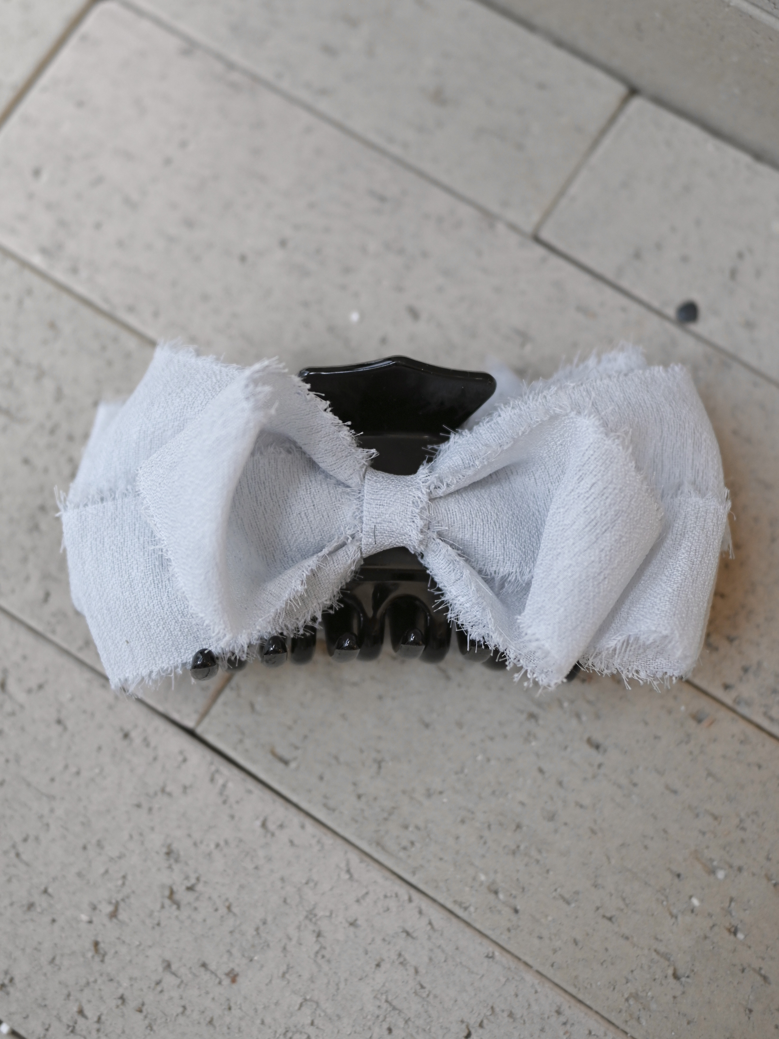 집게핀 날리 쉬폰 빅 리본 올림머리 헤어바렛 데일리 심플 반달 8cm 이미지 6