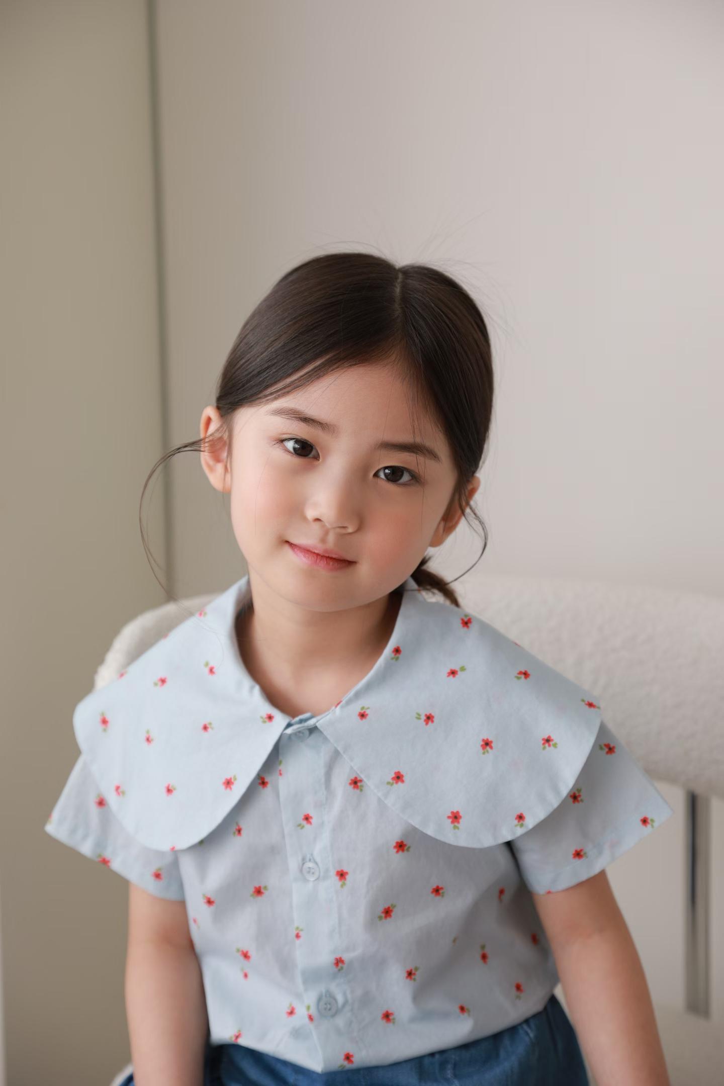 여아 빅카라 꽃무늬 여름 블라우스 - 상세 이미지 4
