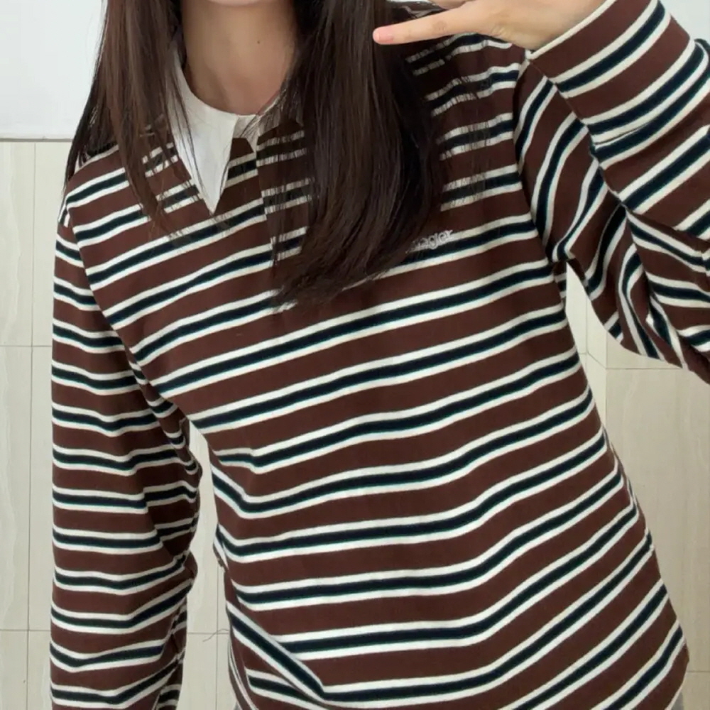 아디다스 우먼스 스트라이프 오버사이즈 폴로 긴팔 티셔츠 브라운 KU8352 이미지 7
