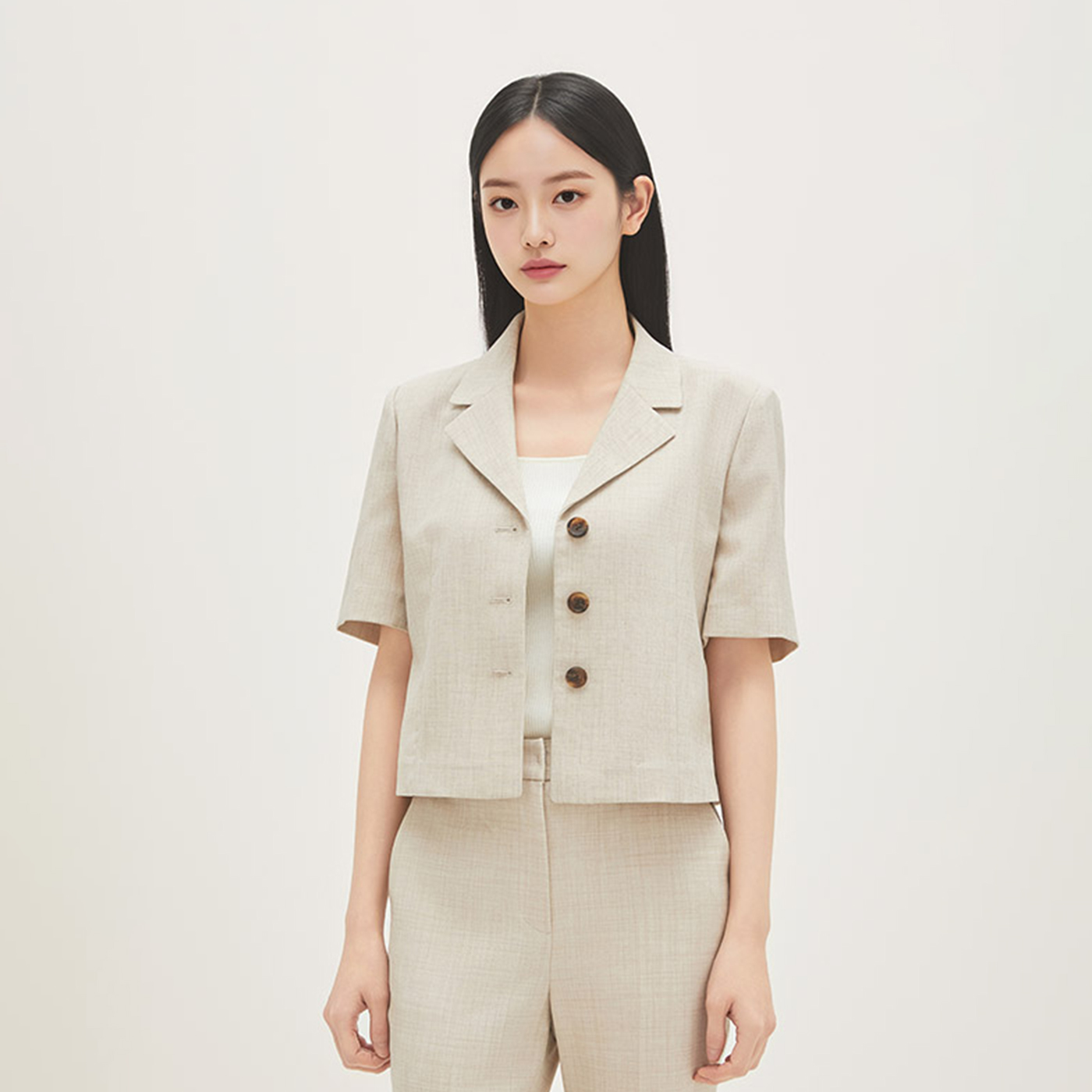 로엠 린넨라이크 크롭 반팔자켓 RMJKG25R12 이미지 2