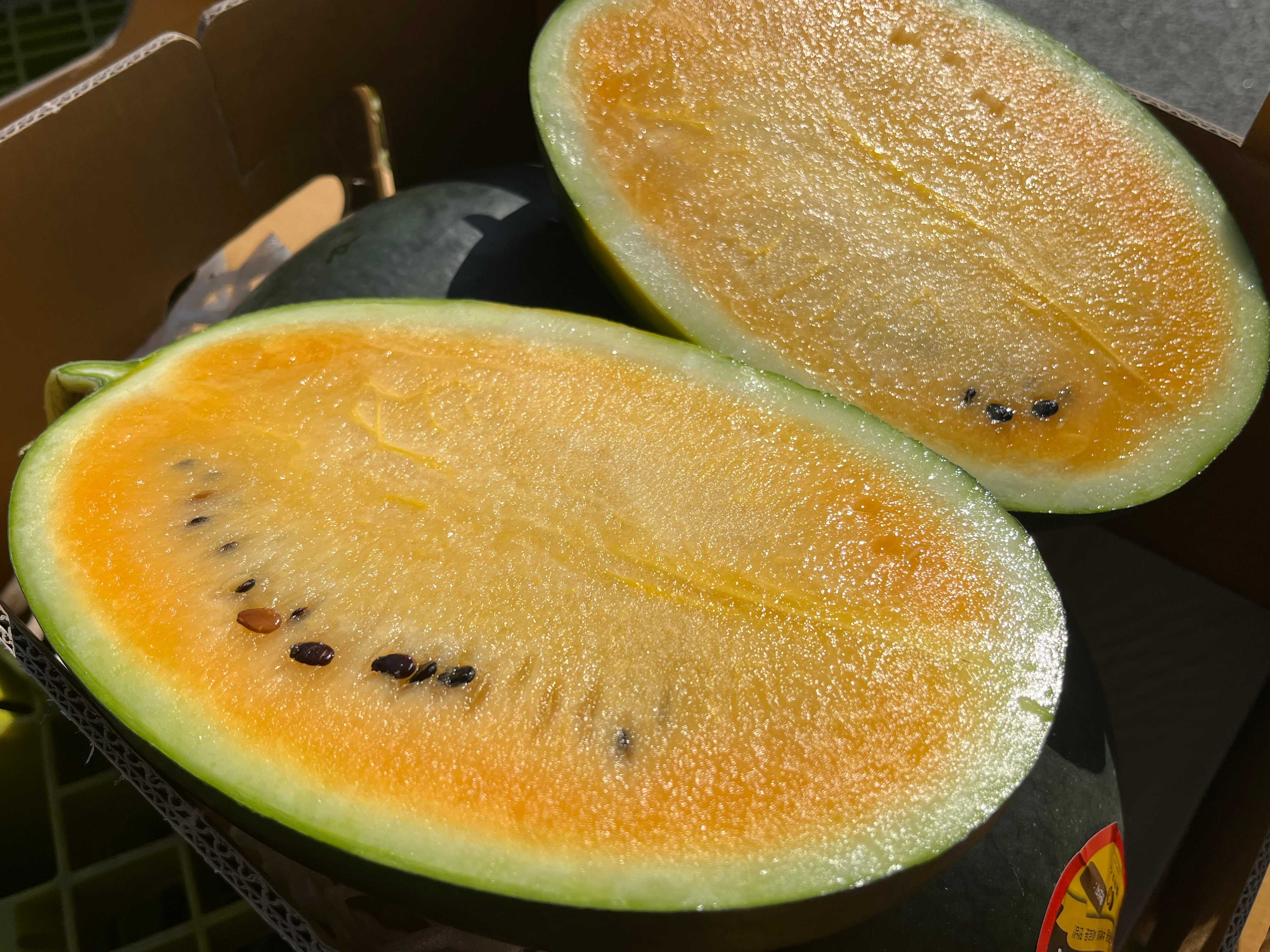 신선마켓 프리미엄 블랙 망고수박 2kg 1통 - 상세 이미지 2