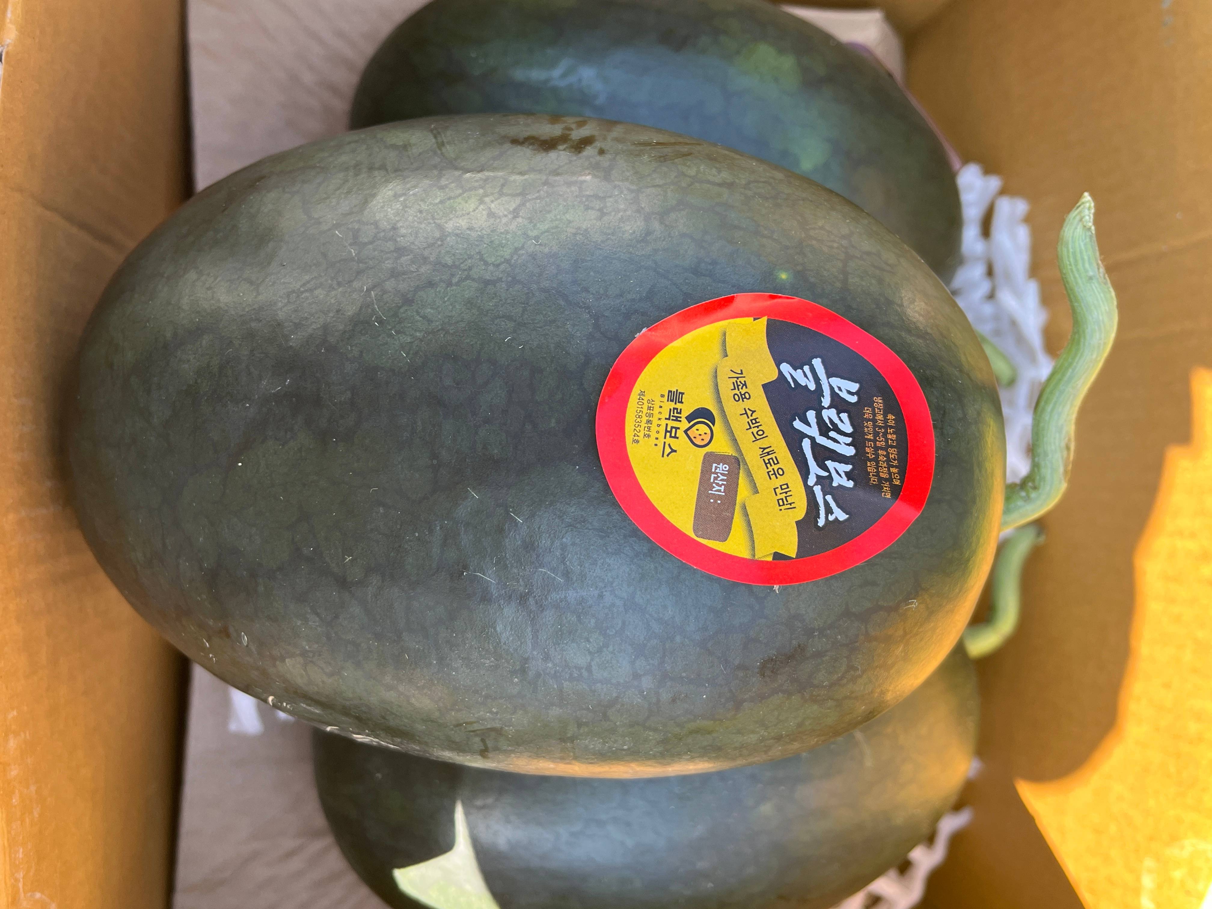 신선마켓 프리미엄 블랙 망고수박 2kg 1통 이미지 6