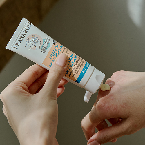 프라나롬 시카롬 리페어 밤 40ml 노스테로이드 온 가족 만능 진정밤 - 상세 이미지 3