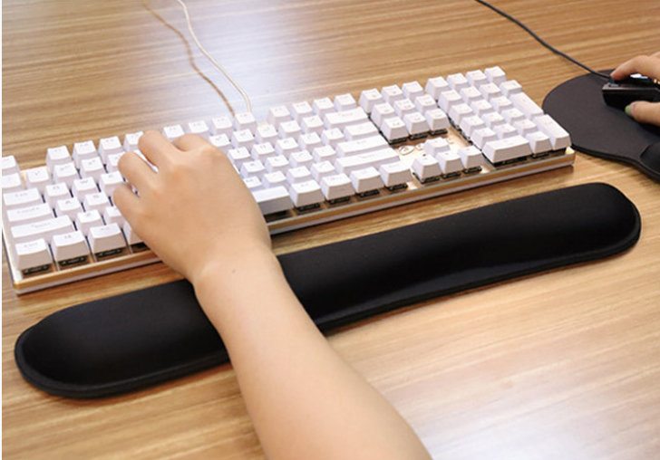 키보드 손목 받침대 팜레스트 패드 쿠션 보호 받침 메모리폼 검정 - 상세 이미지 4