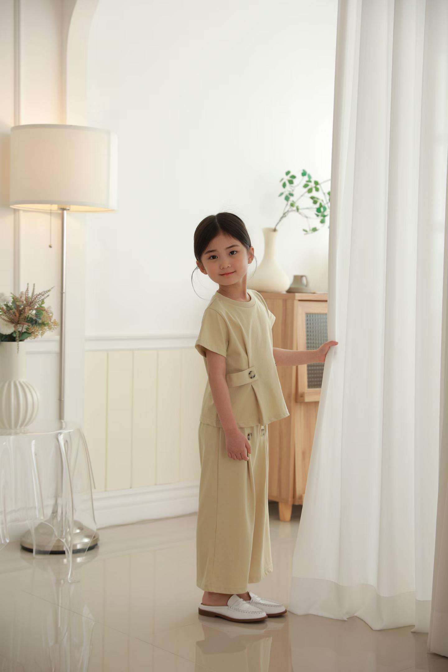 쁘띠 단추 포인트 클래식 셋업 상하복 - 상세 이미지 3