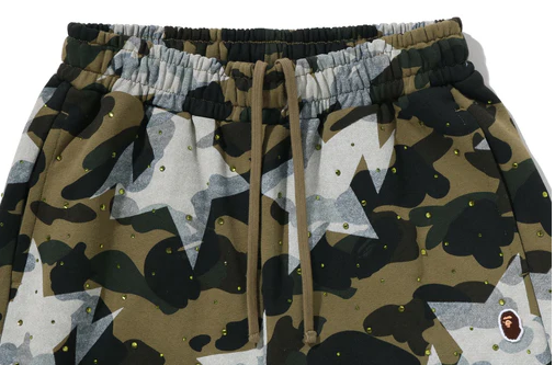 베이프 우먼즈 바지 STA OVER PRINT 1ST CAMO CRYSTAL STONE SWEAT PANTS 1M30-252-304 - 상세 이미지 3