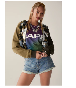 베이프 우먼즈 후드집업 STA OVER PRINT 1ST CAMO CRYSTAL STONE COLLEGE FULL ZIP HOODIE 1M30-215-310 - 상세 이미지 2