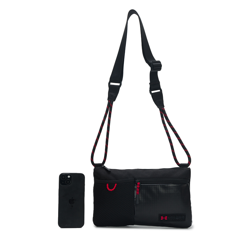 언더아머 UA Summit 트레일 Crossbody 블랙 남