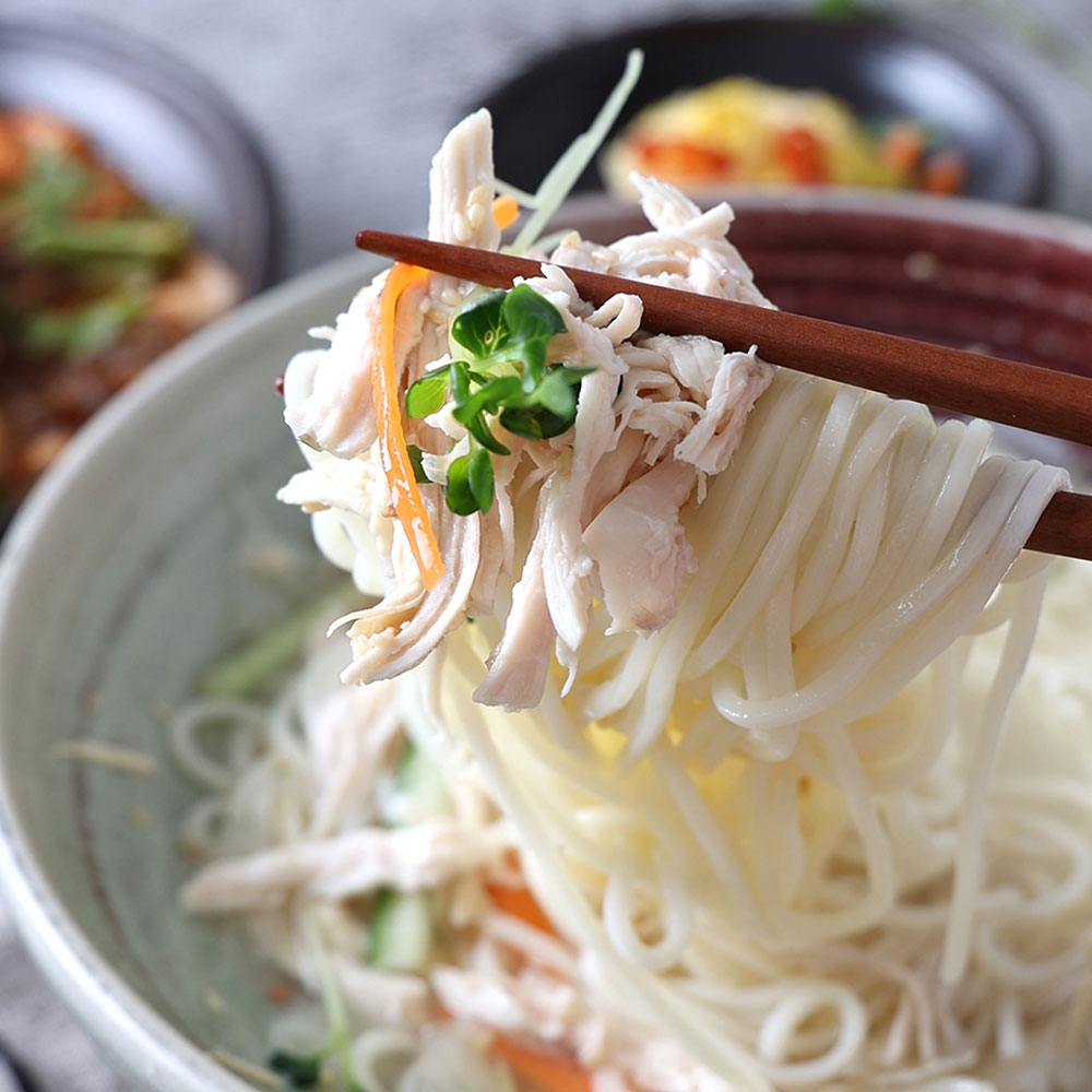 닭가슴살 듬뿍 초계국수 막국수 물 비빔 맛집 - 상세 이미지 5