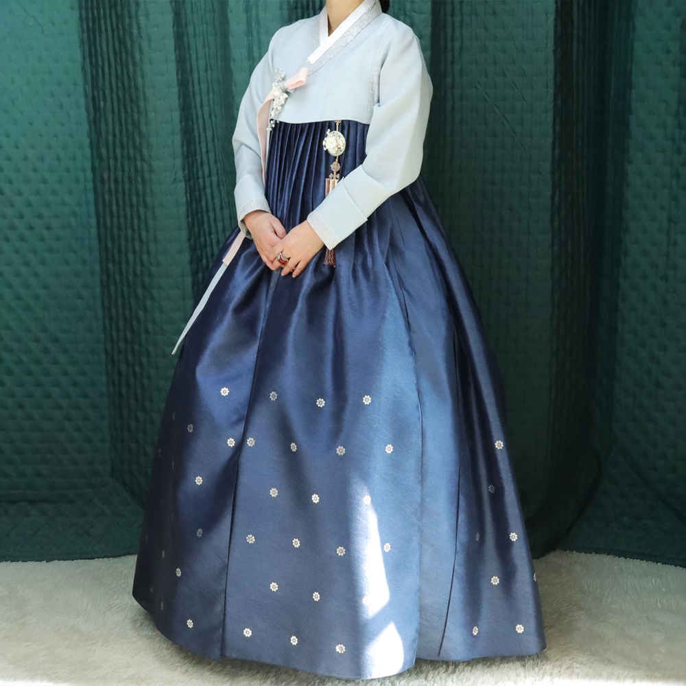 궁 한복대여 혼주 여자 결혼식 어르신 칠순한복 대여점 하객 가족 28번 이미지 6