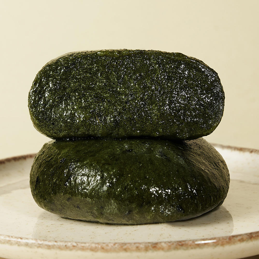 30년 전통 쑥인절미 해풍쑥떡 쑥떡 영양떡 1kg + 콩고물 150g 개별포장 식사대용 상품 이미지