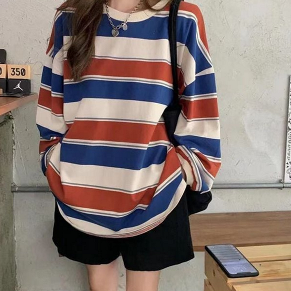 여성 스트라이프 티셔츠 단가라 여성 긴 팔 티셔츠 박시핏 - 상품 이미지