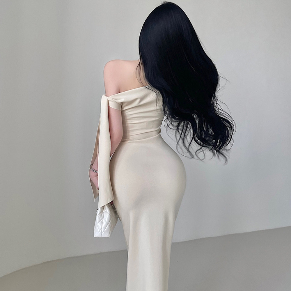 동탄미시룩 비대칭 오프숄더 비스듬 어깨 스트랩 포인트 섹시 페미닌 원숄더 파티 드레스 - 상세 이미지 4