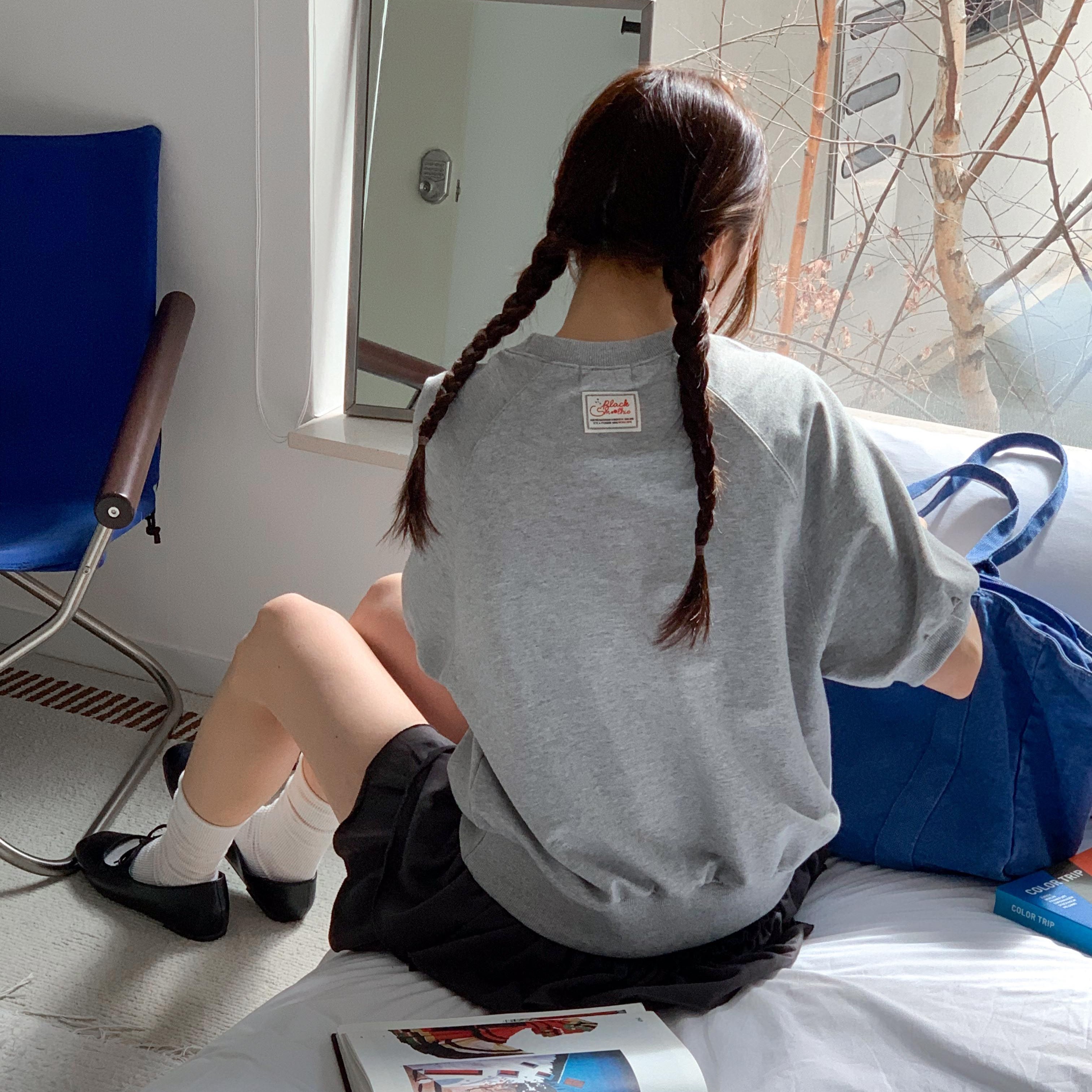 여성 나그랑 백포인트 무지 반팔 맨투맨 데일리룩 오버핏 스웨트셔츠 이미지 6