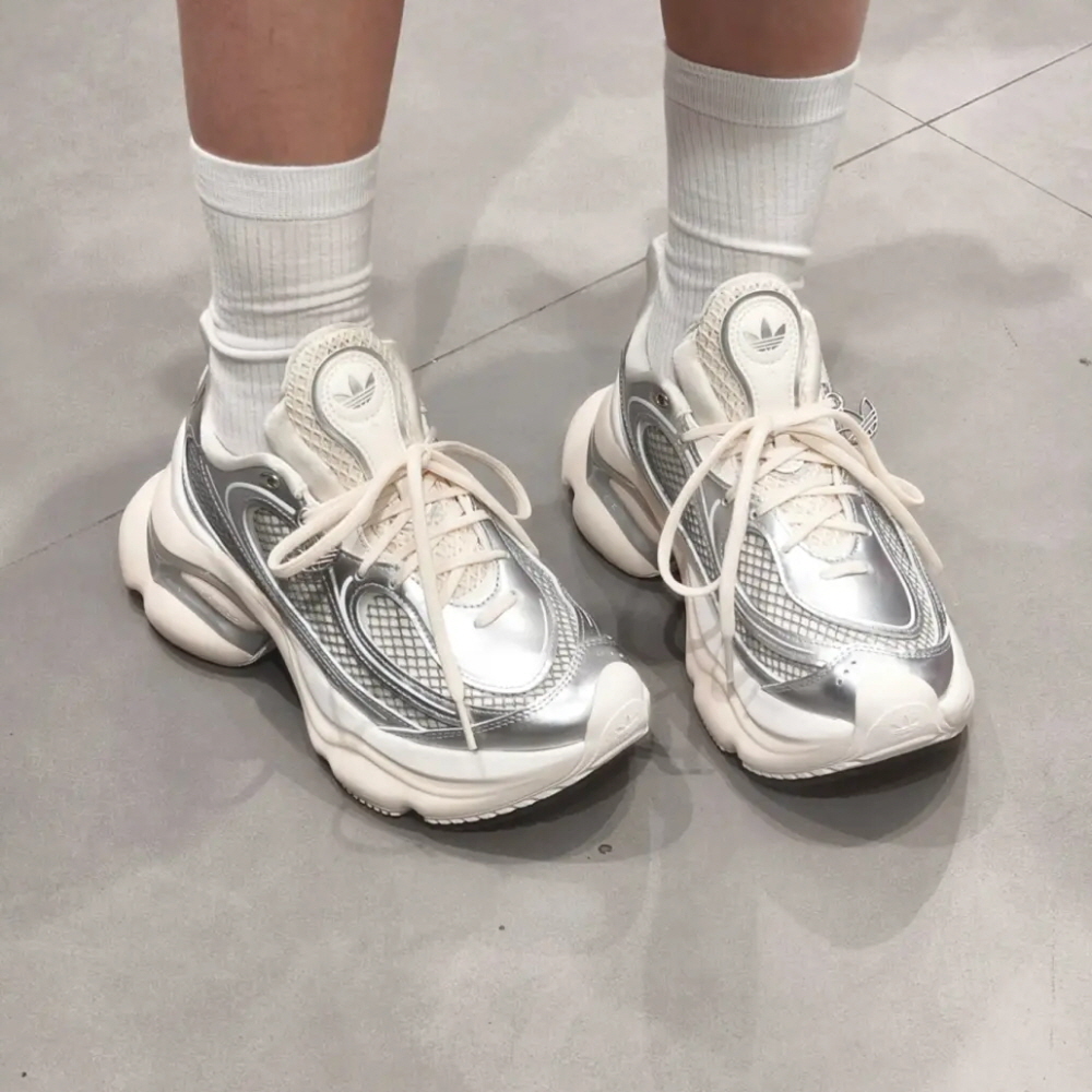 아디다스 오즈베누즈 크림 실버 키높이 데일리 스니커즈 우먼스 크림 실버 KK4675 이미지 6