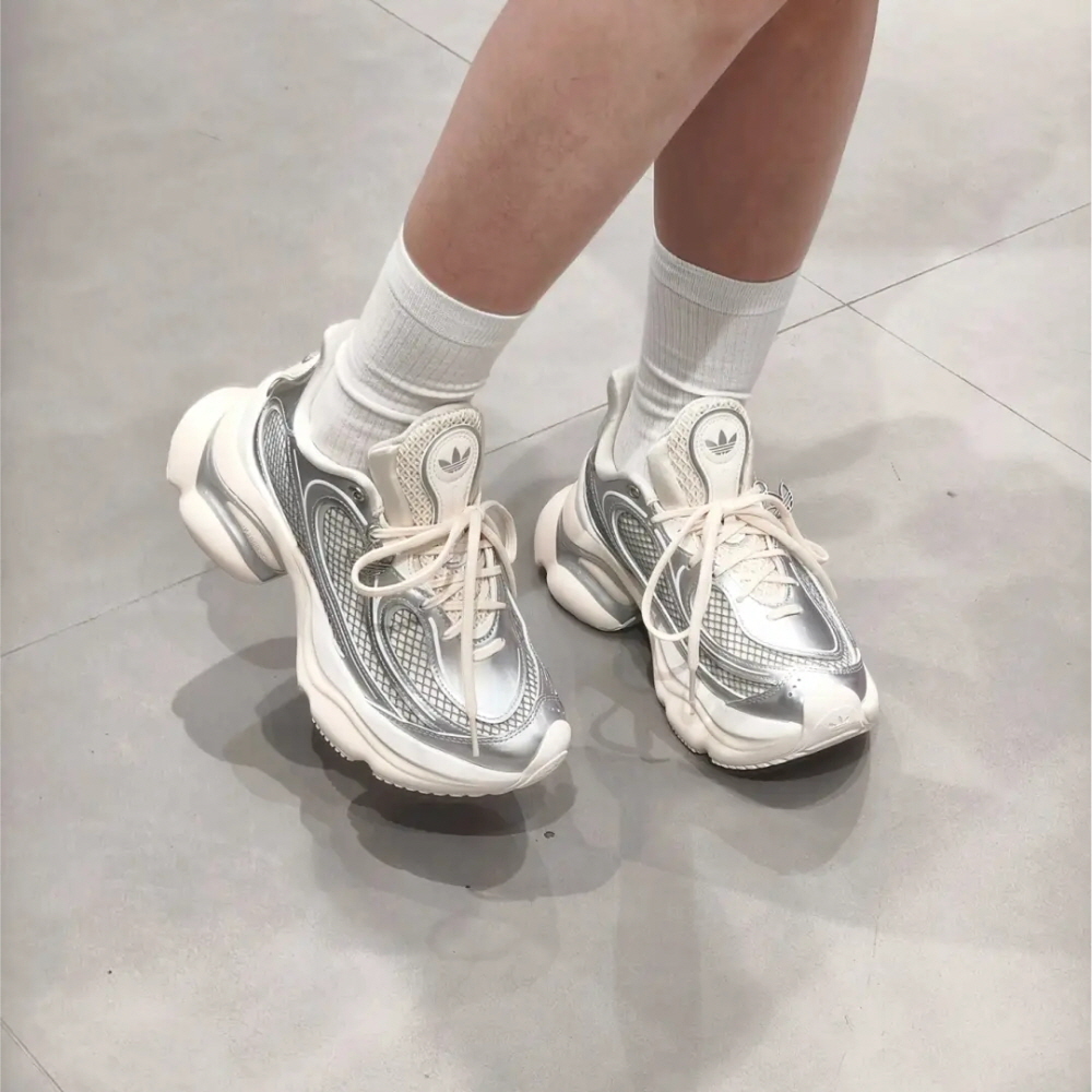 아디다스 오즈베누즈 크림 실버 키높이 데일리 스니커즈 우먼스 크림 실버 KK4675 이미지 7
