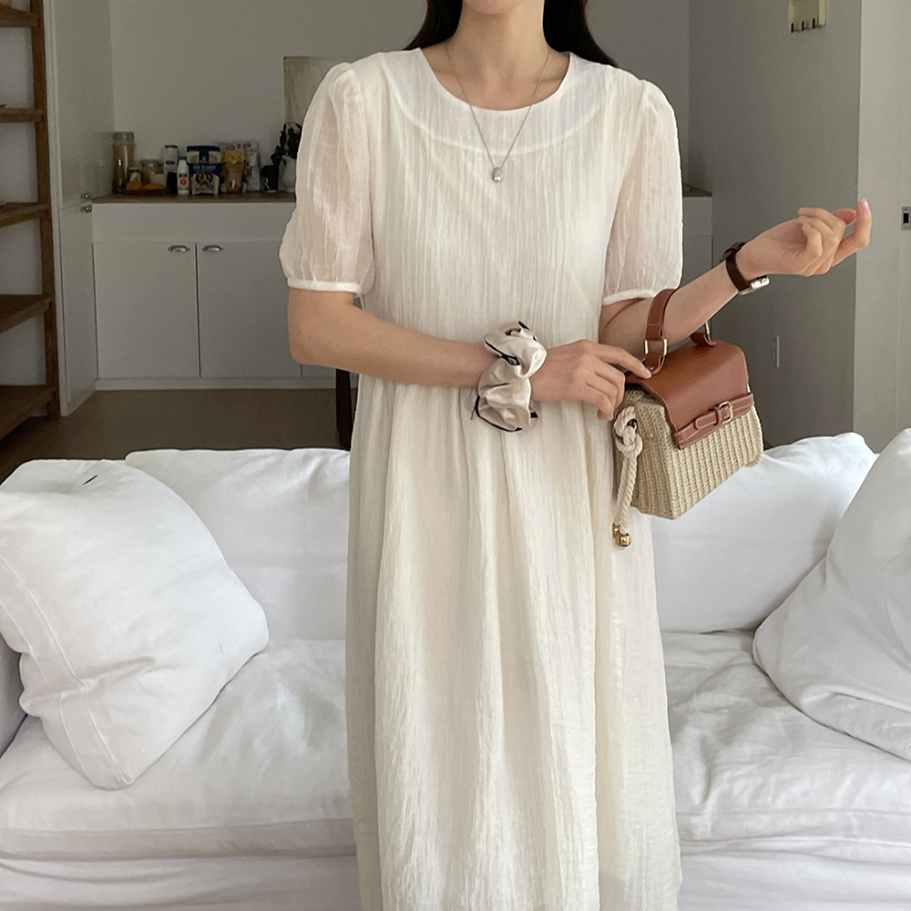 루즈핏 플리츠 주름 라운드넥 맥시 원피스 여성 롱원피스 블랙 반팔 긴팔 데일리룩 - 상품 이미지