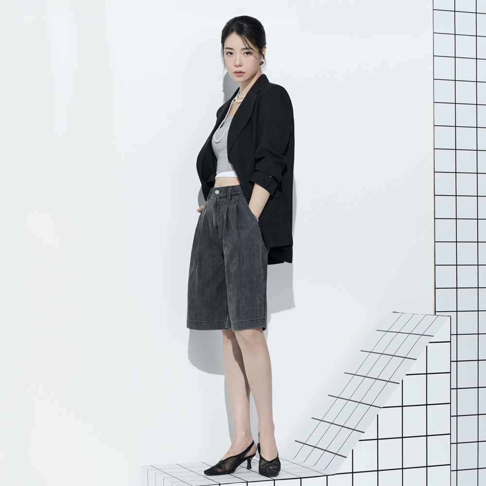 더엣지 26SS 린넨혼방 데님 버뮤다 - 상품 이미지