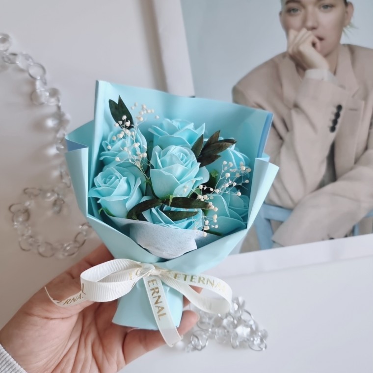 로라제이 미니 프리저브드 비누꽃다발 봉안당 납골당 꽃 꾸미기 소품 성묘 추모 조화 꽃다발 부착형 고급형 - 상품 이미지