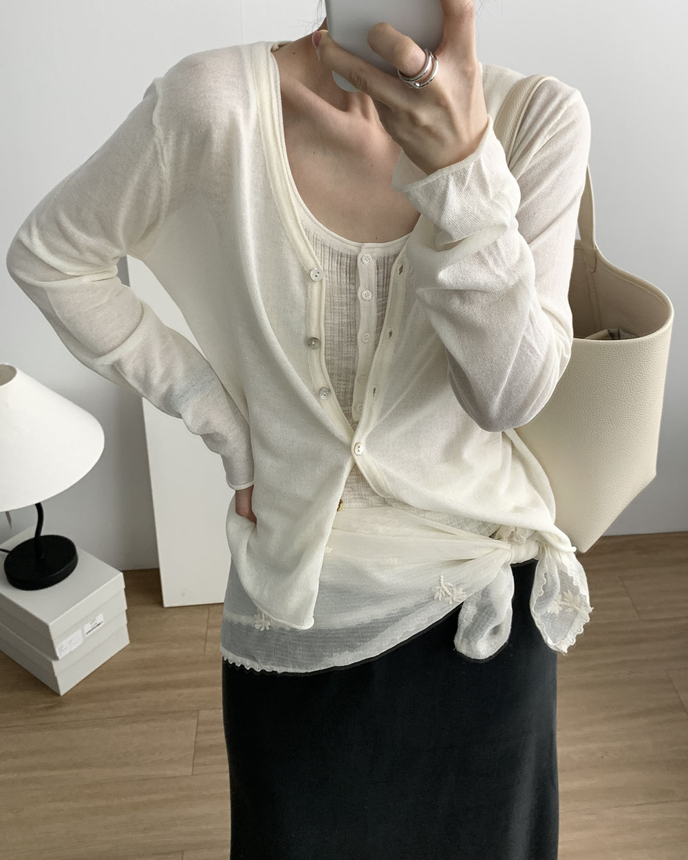 [아이당일] 브루 린넨 가디건 썸머 브이넥 얇은 시스루 긴팔 니트 웨어링무드 (3c) 이미지 8