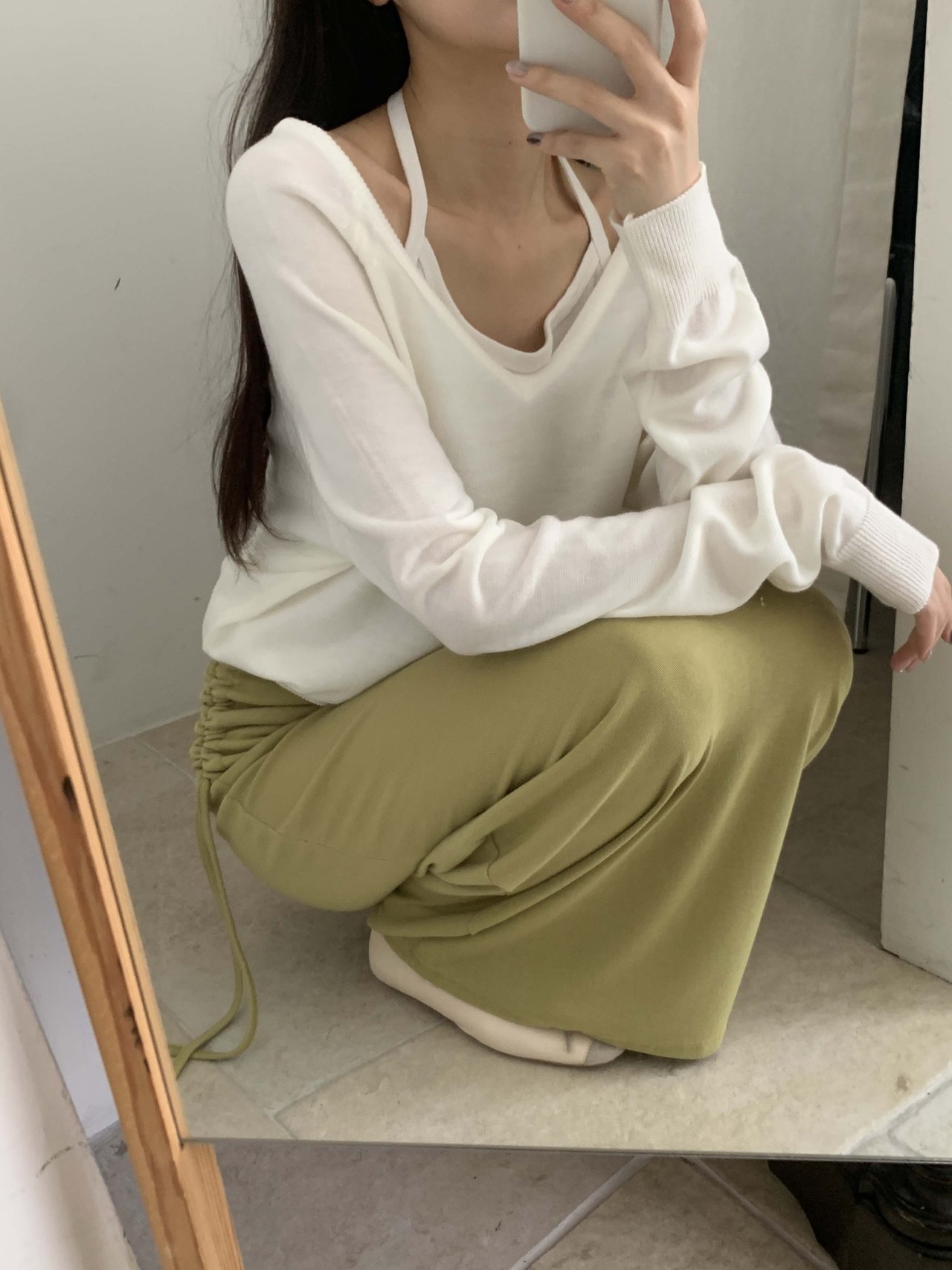 [기획1+1,2장] 오버무드 여성 골지 홀터넥 나시 이너 크롭 레이어드 레이어드 민소매 탑 - 상세 이미지 3