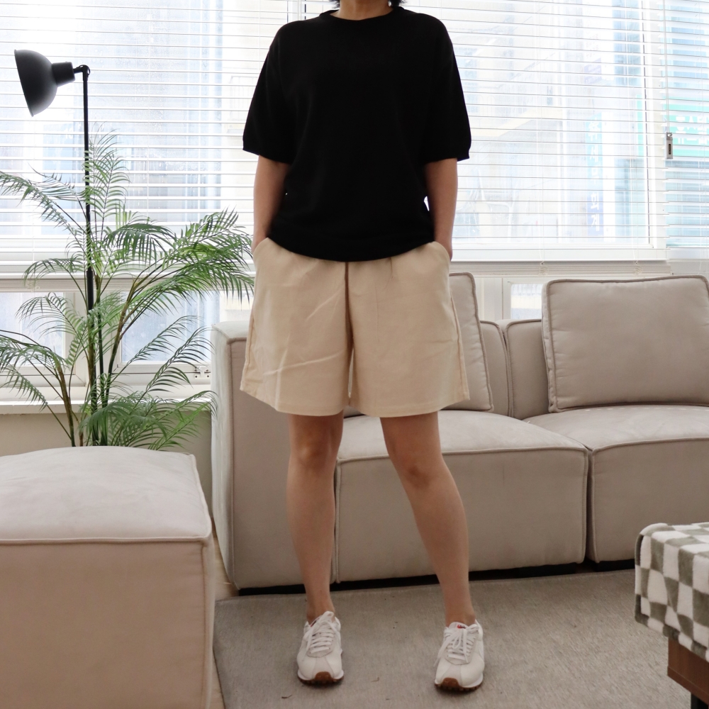 부드럽고 가벼운 여름 니트티 라운드넥 시보리 데일리 무지 반팔 티셔츠 블랙 77 88 - 상세 이미지 2