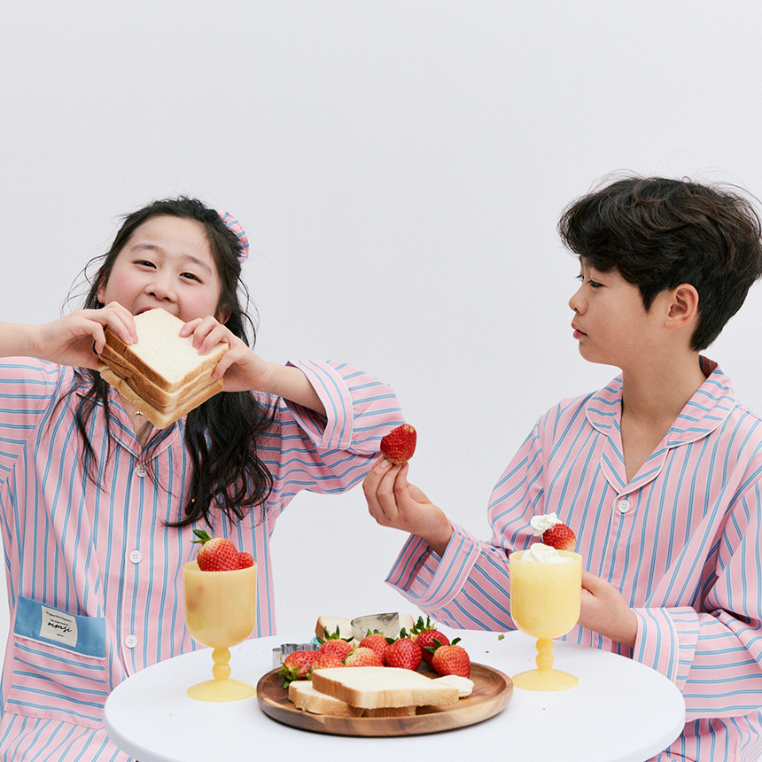[엠엠즈] 메종핑크 실크핏 키즈 긴팔 파자마 주니어 오픈 잠옷 상하세트 - 상세 이미지 4
