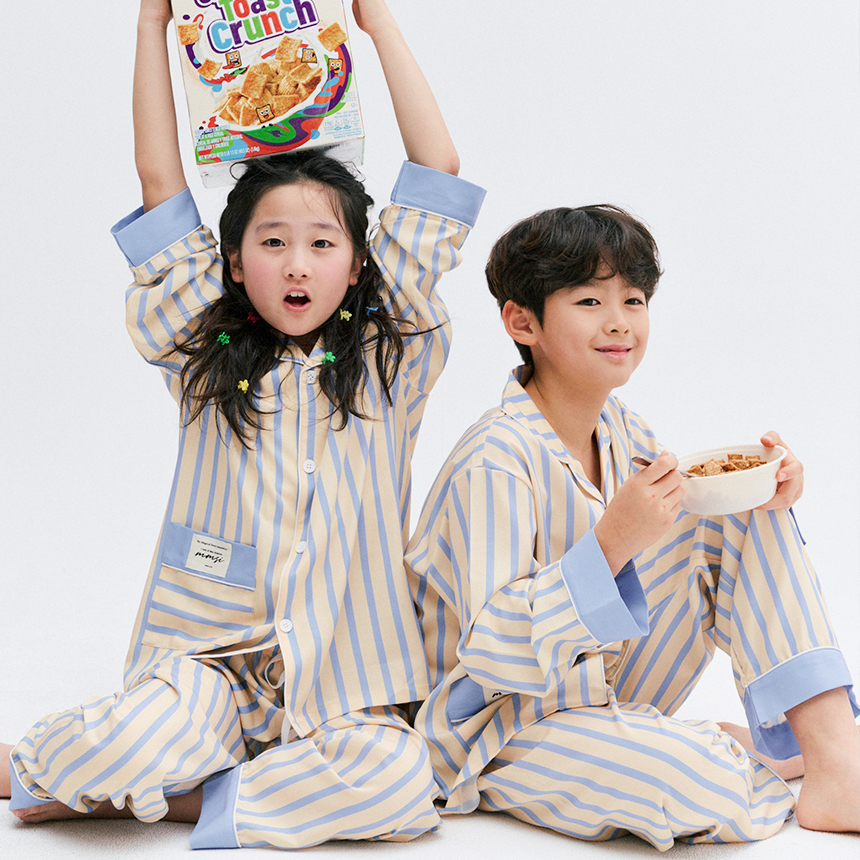 [엠엠즈] 데이무드  실크핏 키즈 긴팔 파자마 주니어 오픈 잠옷 상하세트 - 상품 이미지