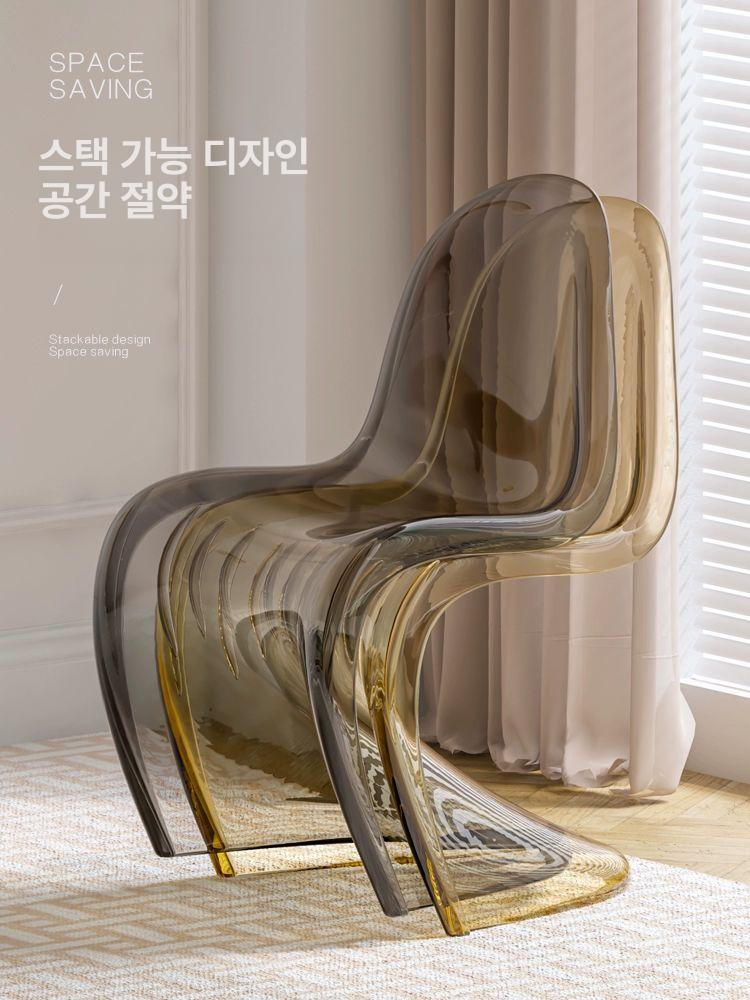 고스트 의자 아크릴 투명 S라인 인체공학 등받이 카페 식탁 거실 의자 모던 디자인 감성 화이트 [PP 소재 무광] - 상품 이미지