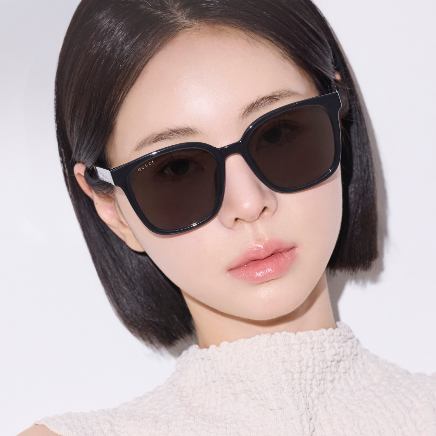 [슈퍼적립] 구찌 선글라스 GG1346SK 001 블랙 여자 오버사이즈 여행용 사각 뿔테 이미지 2