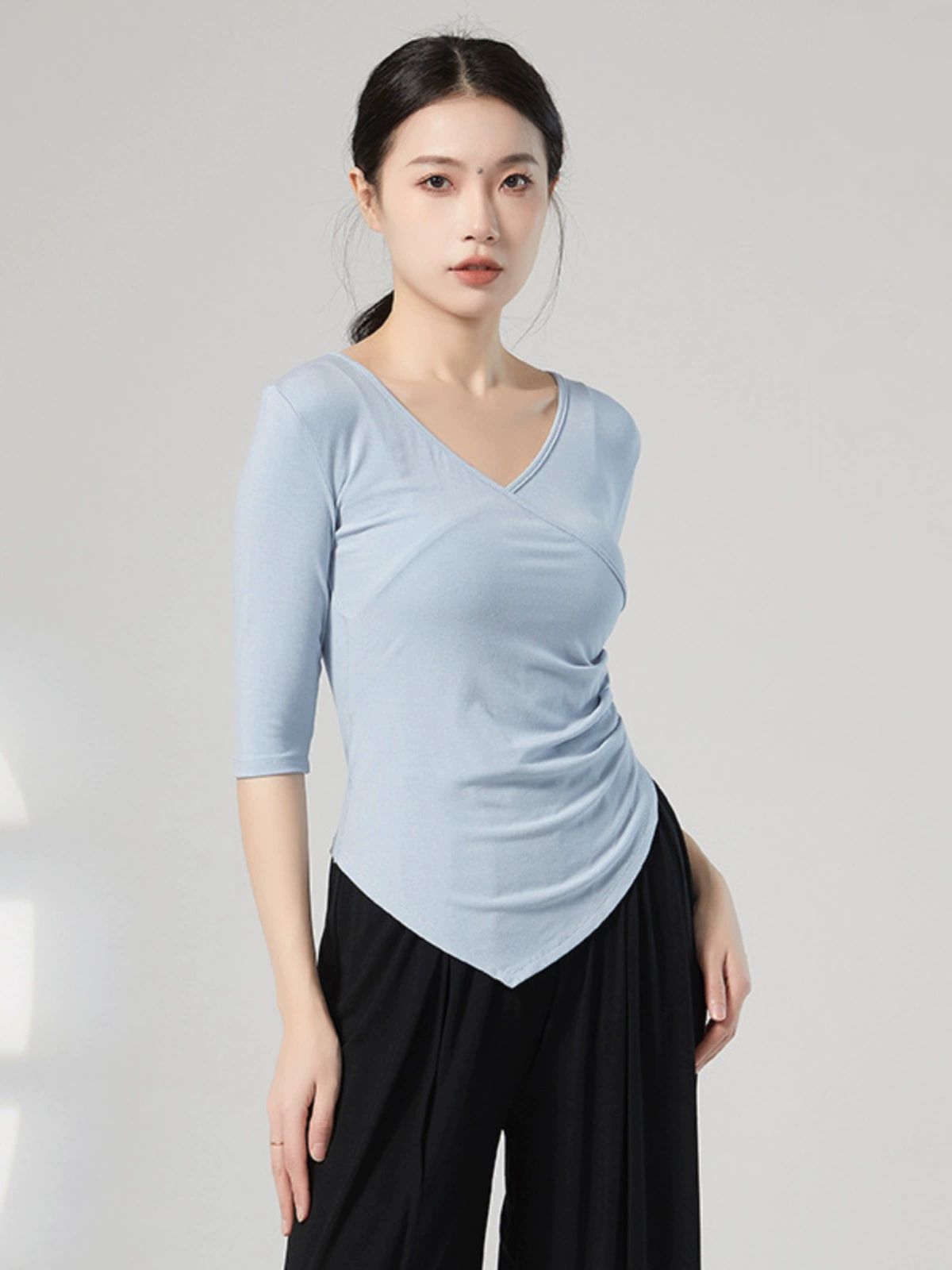 라인 상의 라틴 댄스 티셔츠 여자 칠부 트레이닝복 봄여름 댄스복 - 상세 이미지 3