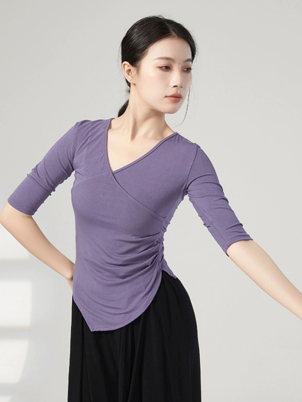 라인 상의 라틴 댄스 티셔츠 여자 칠부 트레이닝복 봄여름 댄스복 - 상품 이미지