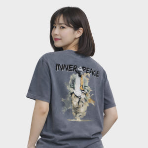 이너피스 도시부처 피그먼트 면 티셔츠 반팔티 불교박람회 챠콜, 3XL 착용 후기 | 사이즈/핏 총정리 - 상품 이미지 1