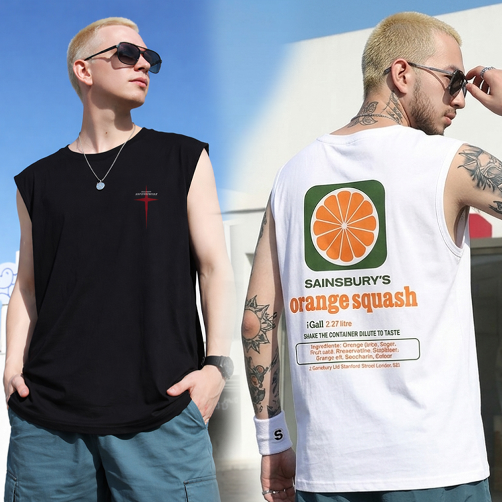 여름철 얇고 시원한 소재 유니크한 영문 레터링 남성 나시 티셔츠 - 크로스화이트