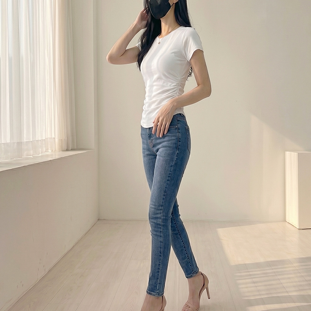 셔링 라운드넥 반팔티 - 블랙