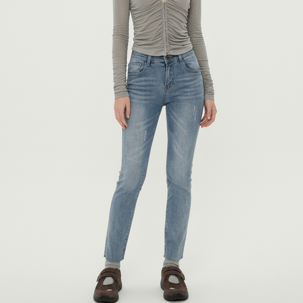 JEB-1007333 여성 베이직핏 스판 스크레치 컷팅 일자 데님팬츠 - 블루