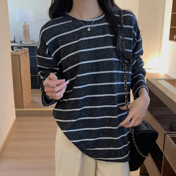 루즈핏 스트라이프 라운드넥 데일리 여성 긴팔티셔츠 LK-HB04 - 그레이