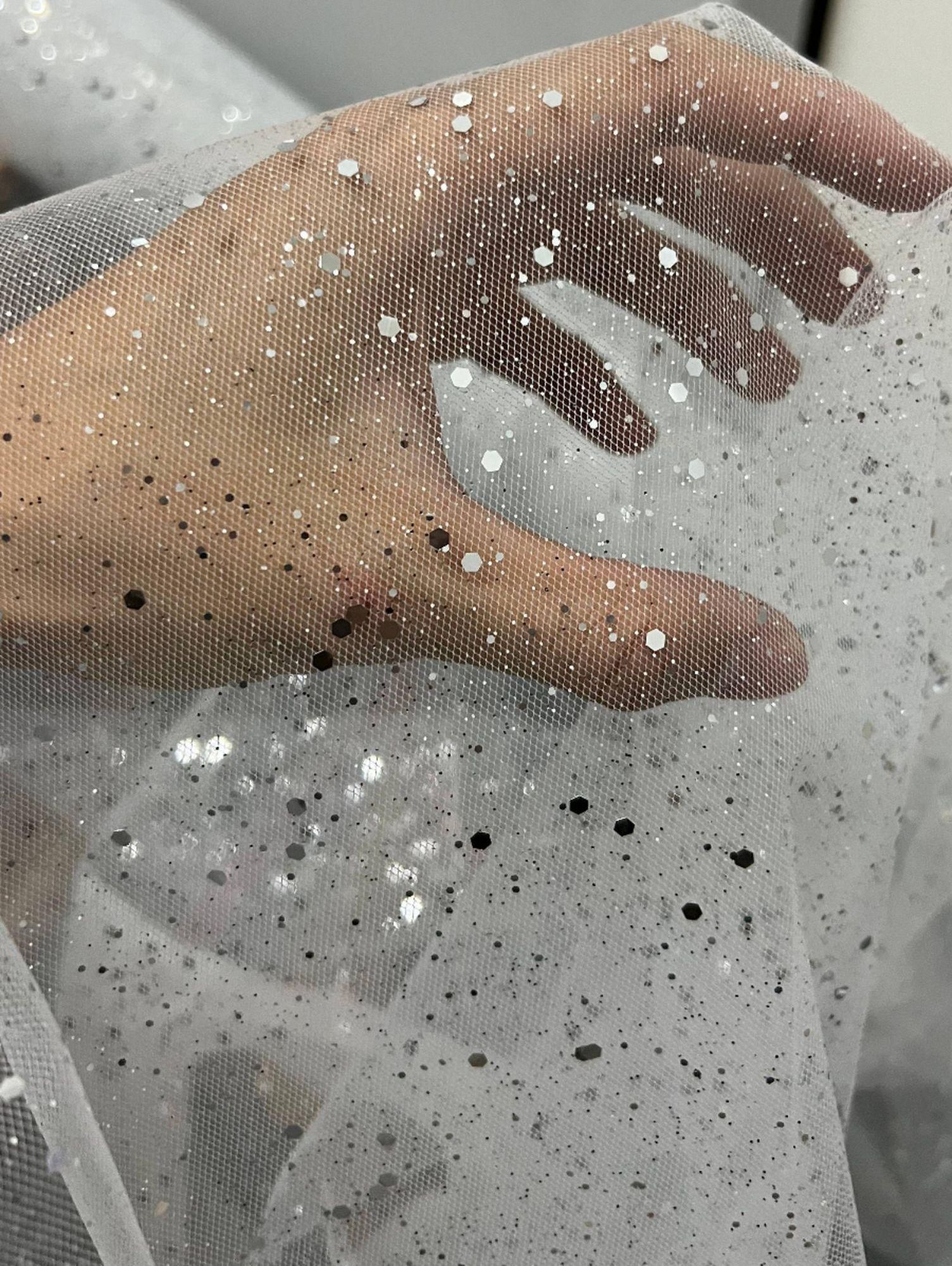 웨딩 레이스 원단 반짝이는 신부 메쉬 장식 리본 그물 액세서리 수제 구슬 은빛 베일 - 상세 이미지 3