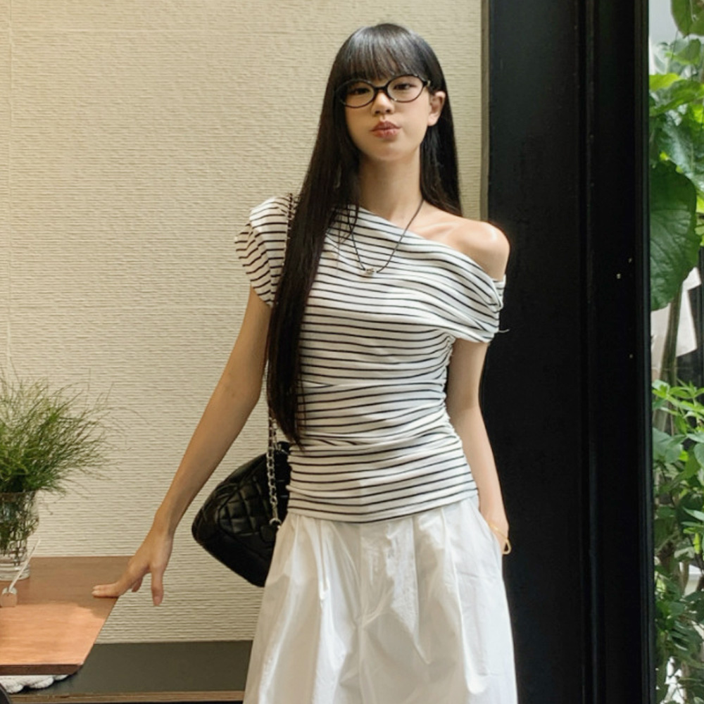 SD-260408 언발 오픈숄더 스트라이프 티셔츠 멀레인