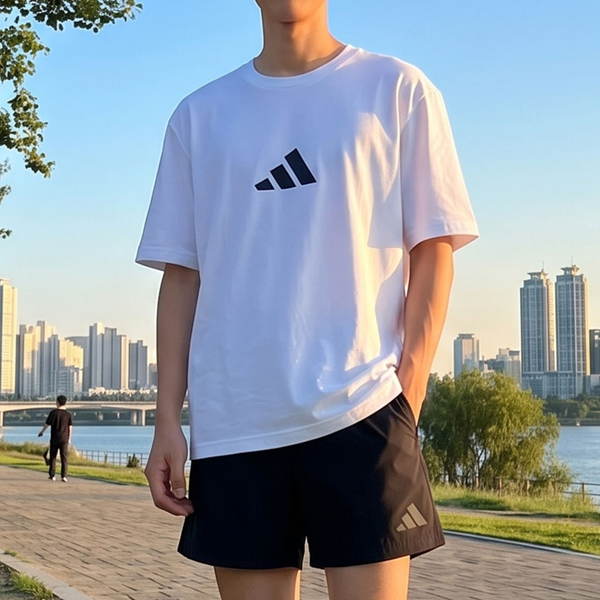 아디다스 남자 여름 반팔 Z.N.E. 티셔츠 흰색 - 상품 이미지