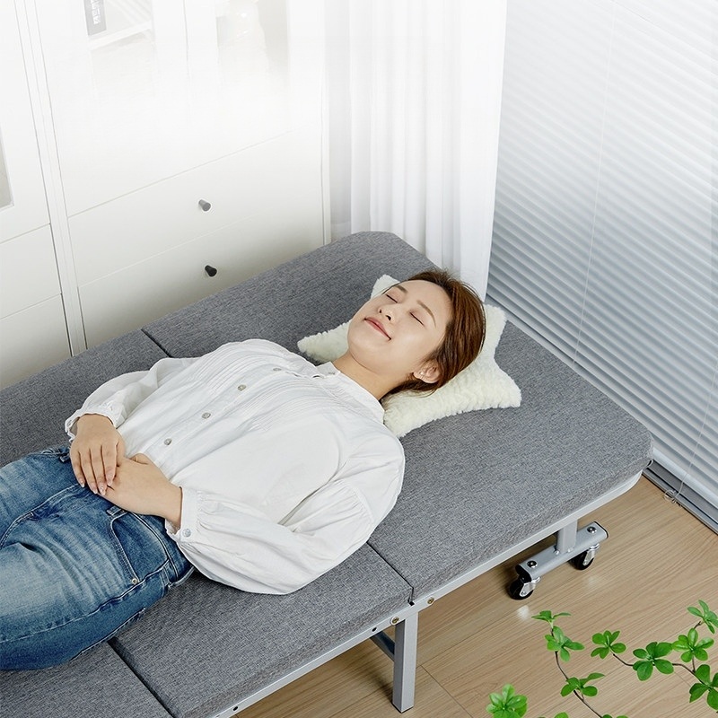 공간활용 원룸 바퀴달린 강철프레임 접이식 베드 간병용 1인용 폴딩 침대 이동식 - 상세 이미지 2