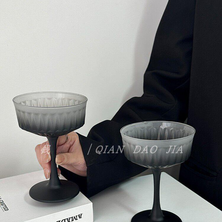 샴페인잔 칵테일 위스키 유럽 그라데이션 카페 감성 와인잔 칵테일잔 세트 플라스틱 마티니 - 상품 이미지