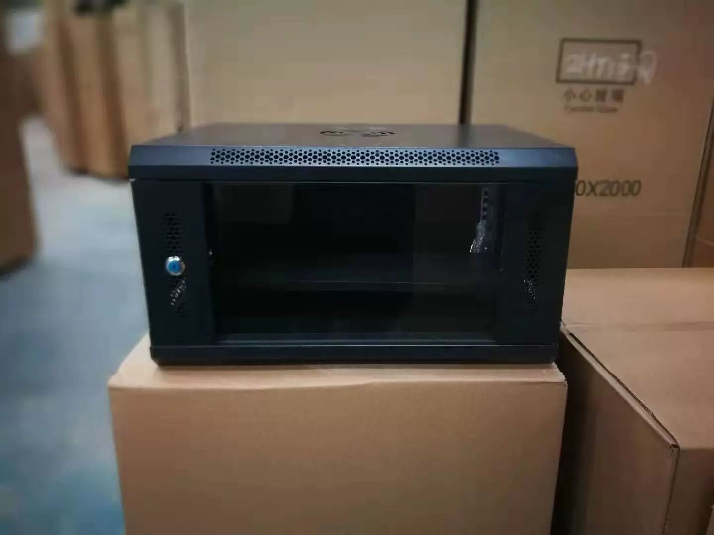 CCTV 보호함체 녹화기 벽걸이형 벽걸이 잠금장치 전용 스위치 캐비닛 거치대 시건장치 - 상세 이미지 2