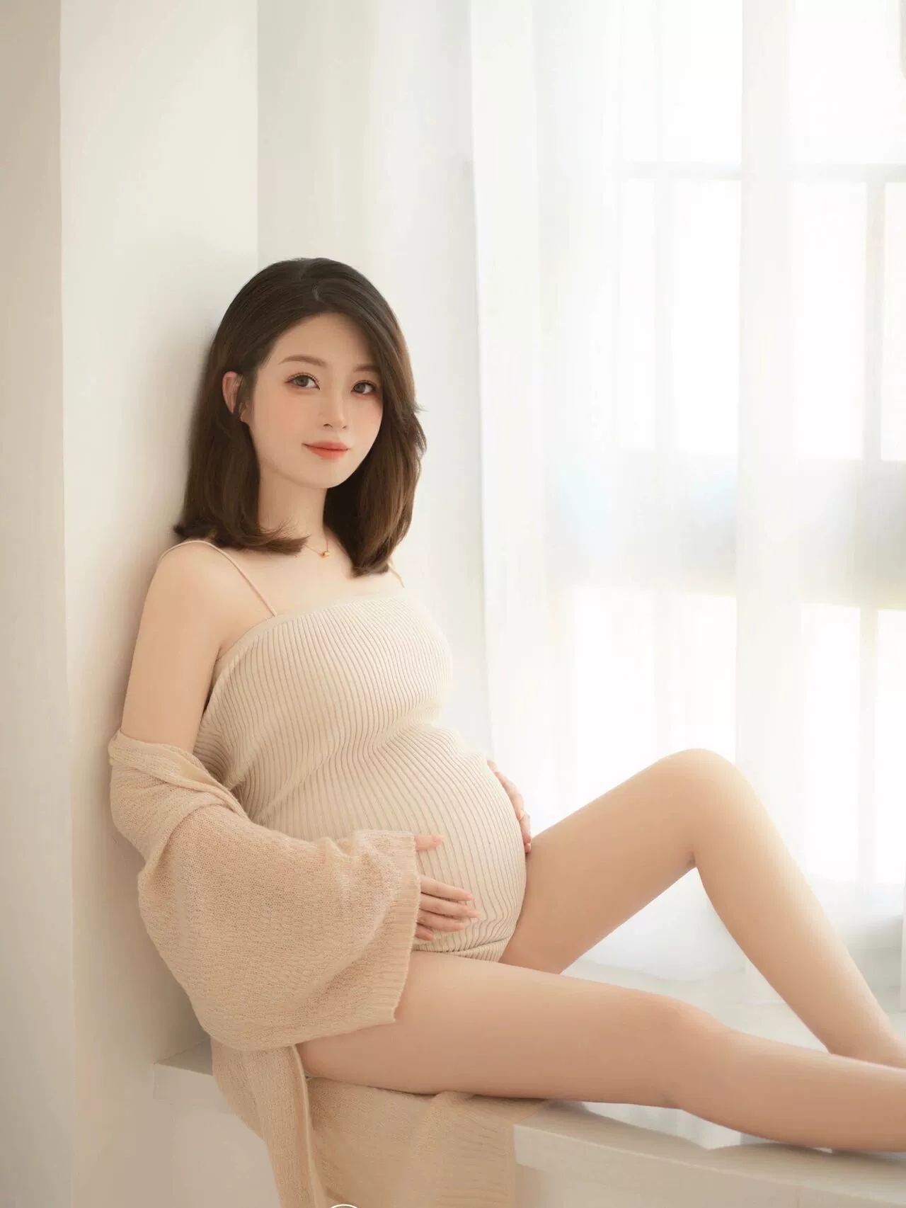 만삭 옷 촬영 의상 투피스 주수 니트 셀프 사진 크롭 오프숄더 촬영옷 커플 임산부 반팔 - 상세 이미지 4