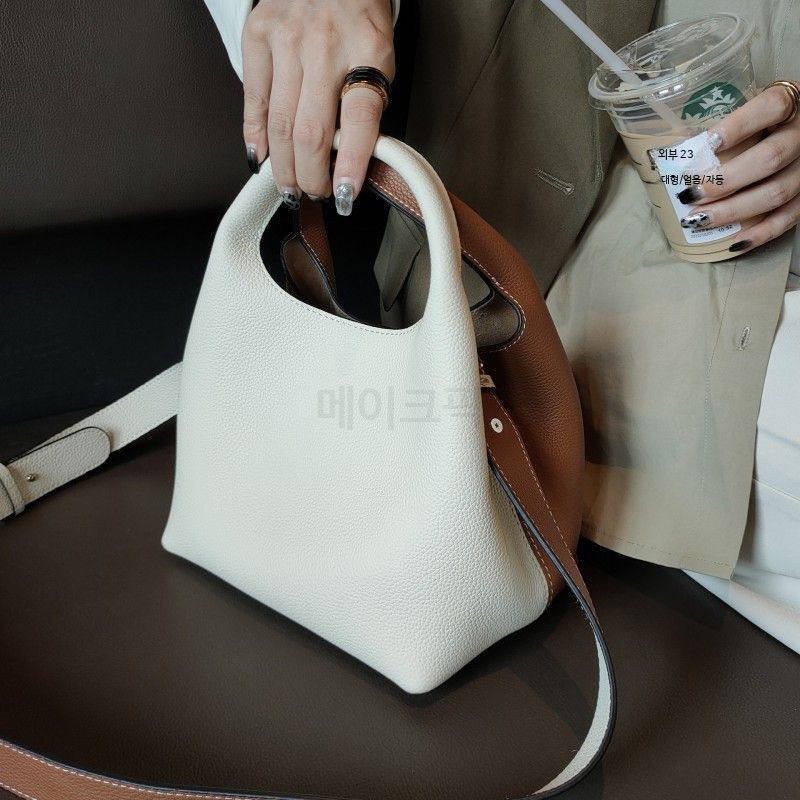 메이크픽 천연소가죽 토트백 숄더백 럭셔리 데일리룩 하객룩 스타일 2Way 이미지 6