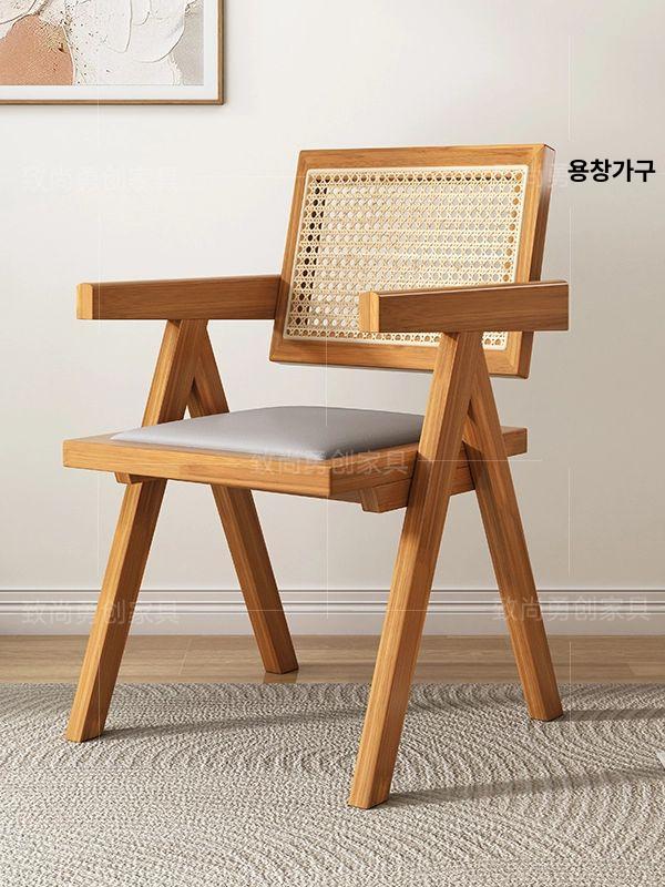 라탄 식탁의자 원목 가죽 인테리어 체리 빈티지 딥그린 월넛 (딥그린 가죽) 4cm 8cm - 상세 이미지 4